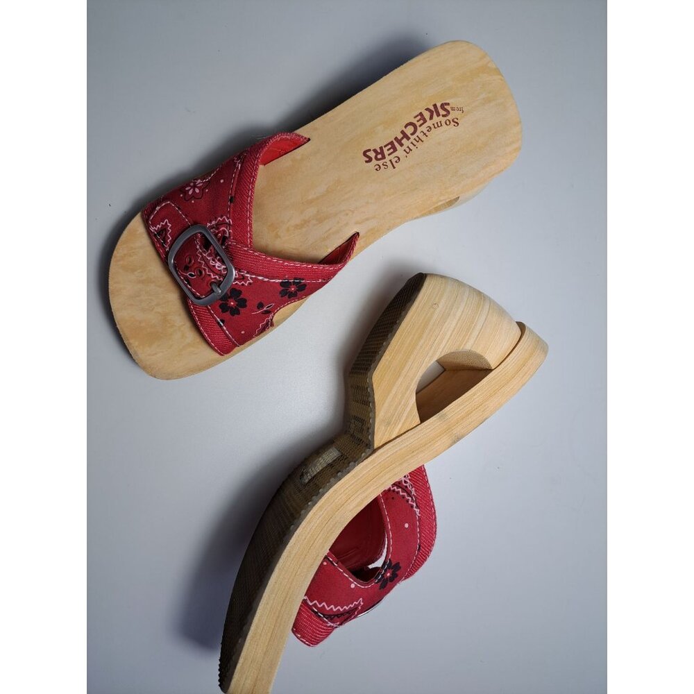Skechers Somethin Else Bandana Red & Black Women US 8 Wooden Platform Sandal - Picture 3 of 12